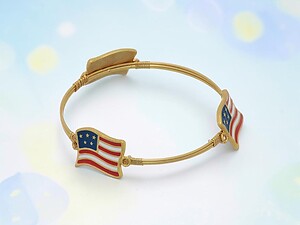 Goldtone Three Wire Wrapped Flag Bangle Bracelet