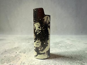 Glow In The Dark Design Epoxy Metal Lighter Case Cover Holder