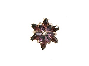 Metal Flower Shaped Stoned Stretch Ring