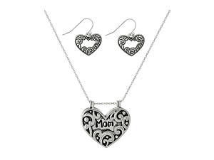 Mom Dainty Heart Locket Pendant Stamped Necklace Set