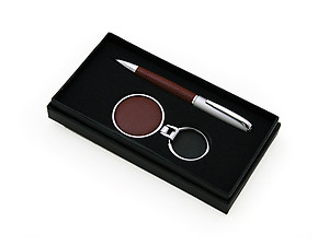 Brown Boxed Pen & Key Chain Set