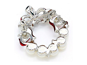 Christmas Pearl Enamel Wreath Brooch