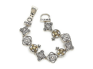 Filigree Clover Link Bracelet Magnetic Closure