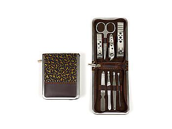 Floral Pattern Zippered Travel Grooming Set